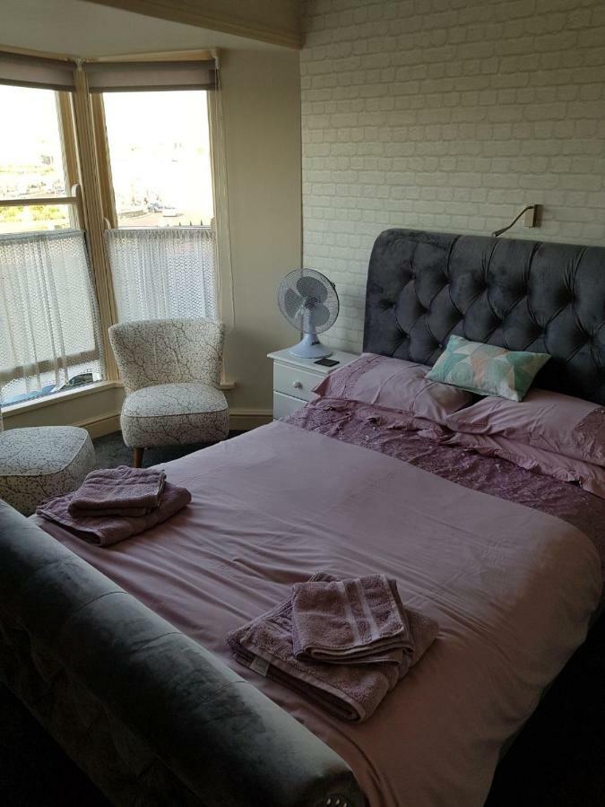 Burlington Hotel มาร์เกท ภายนอก รูปภาพ